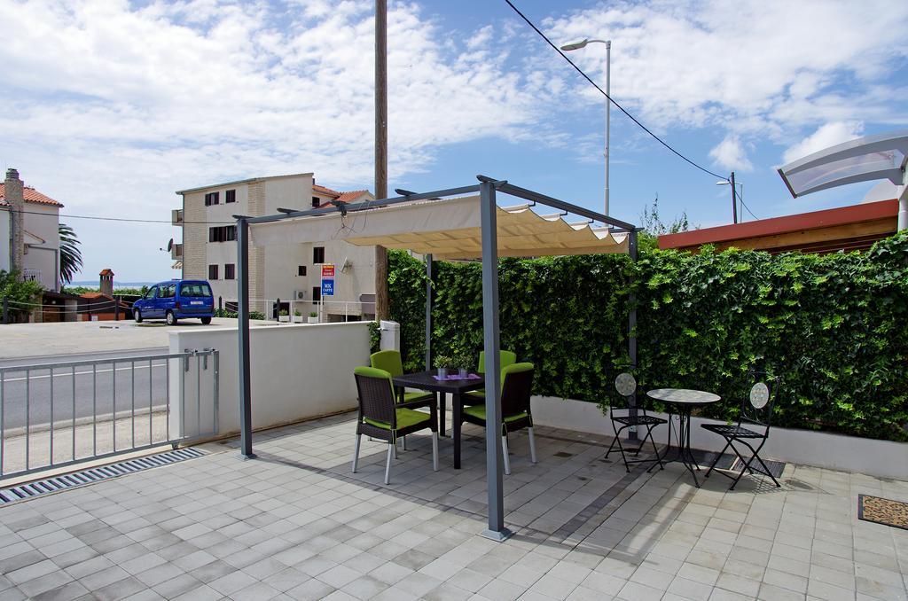 Apartments Armonia Podstrana Bagian luar foto