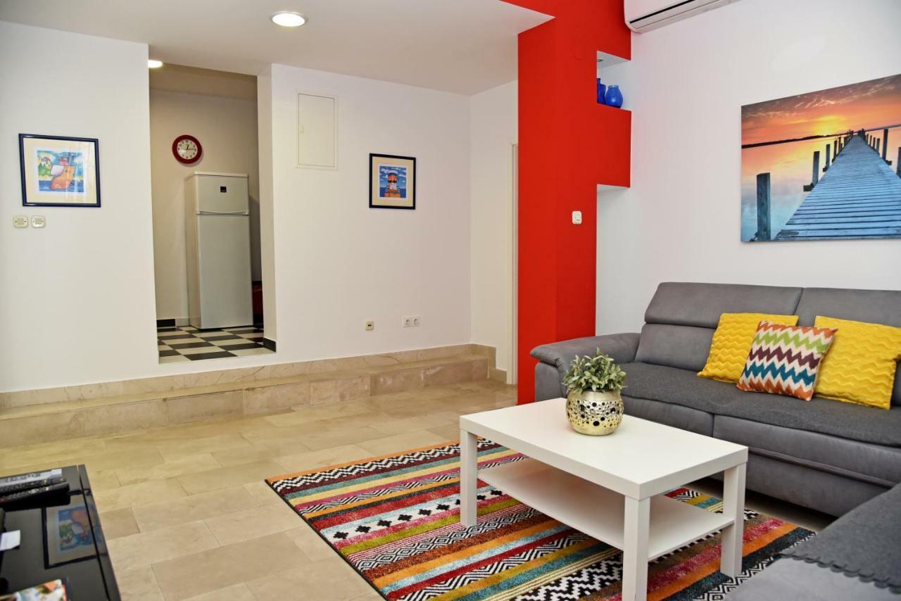 Apartments Armonia Podstrana Bagian luar foto